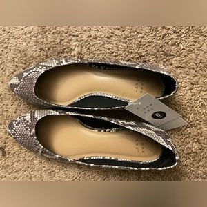 New with tags, size 6 wide. a brand new day faux snakeskin pointy toe flats